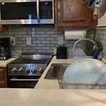 Cozy Updated Cove Of Heaven, 5Mins To Lake Hefner!