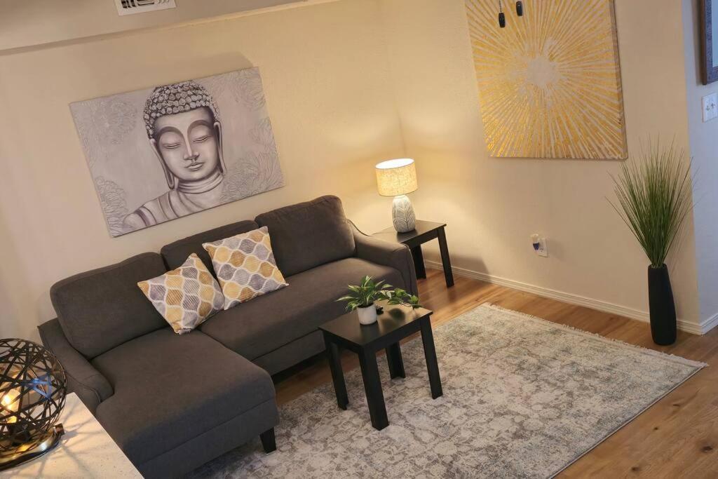 Apartment Cozy Updated Cove Of Heaven, 5mins To Hefner! Oklahoma City