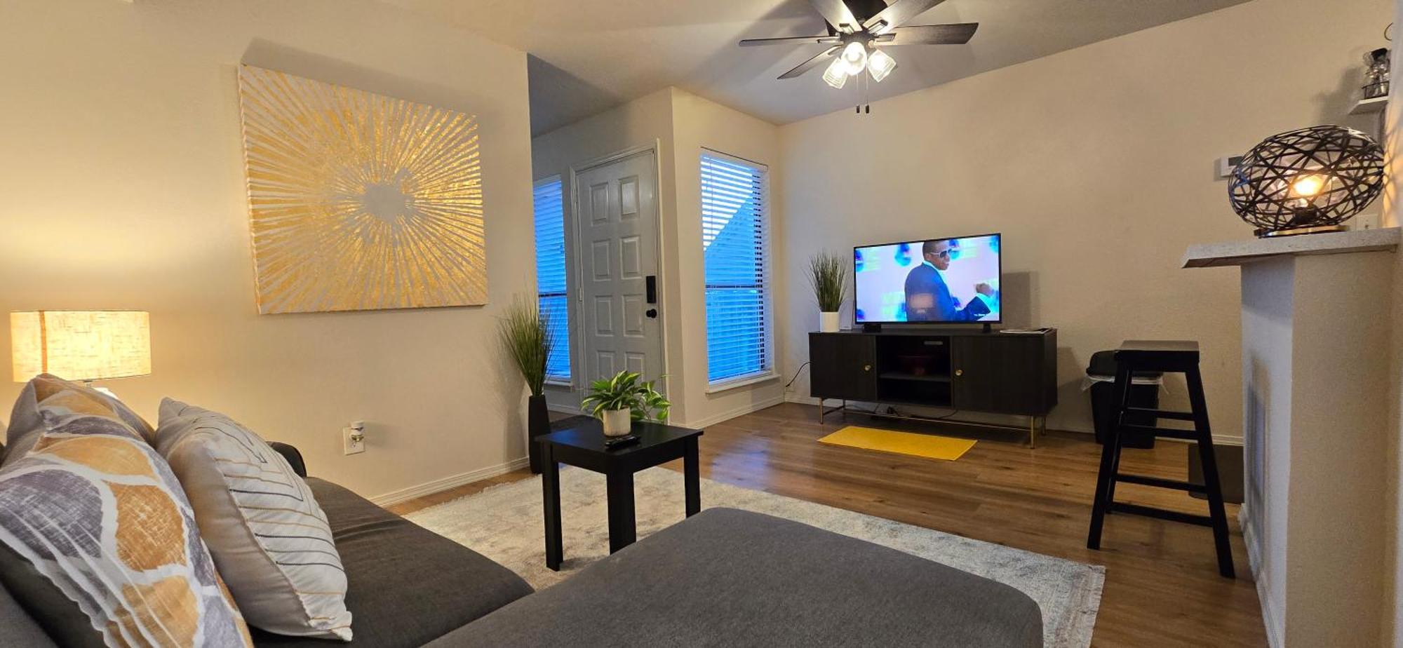 Cozy Updated Cove Of Heaven, 5mins To Hefner! Apartment Oklahoma City