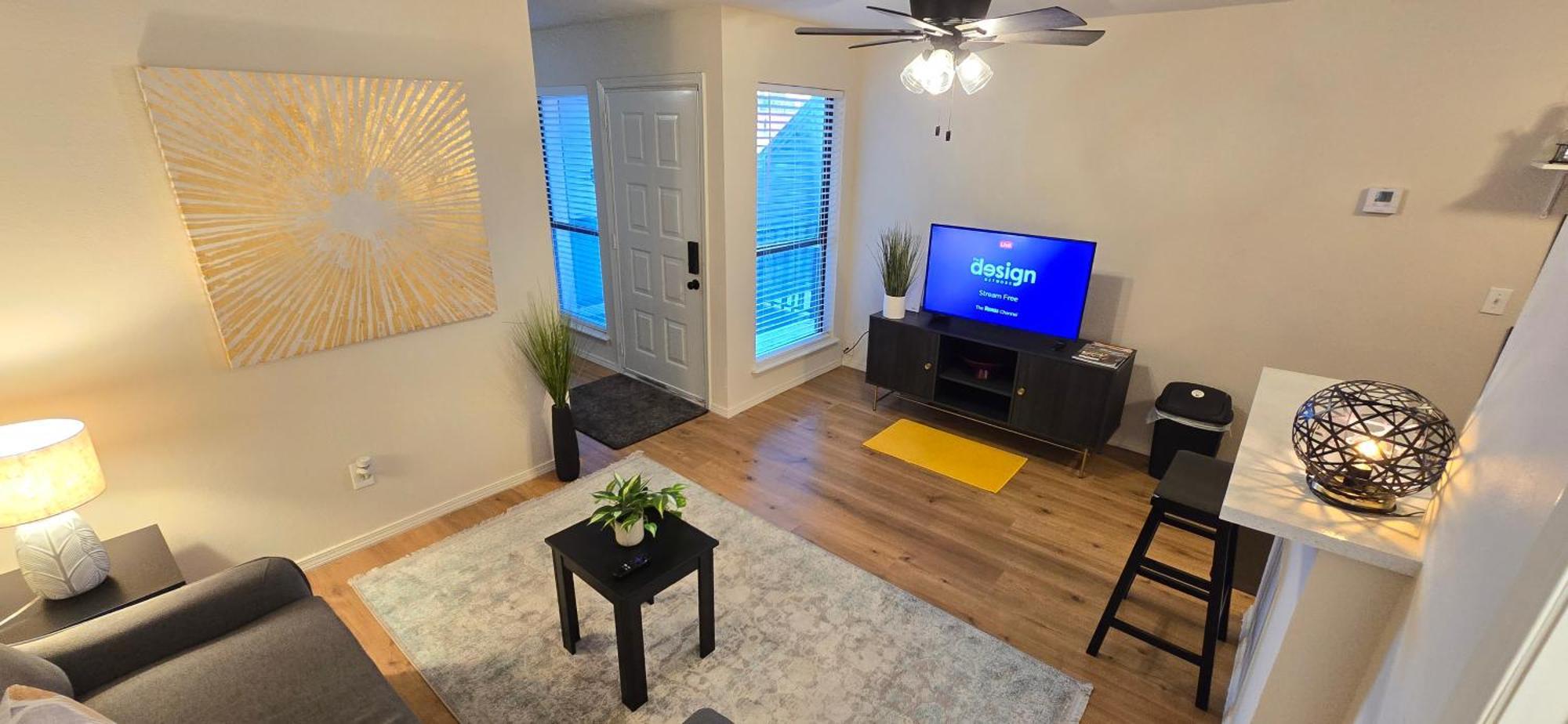 Cozy Updated Cove Of Heaven, 5mins To Hefner! Apartment